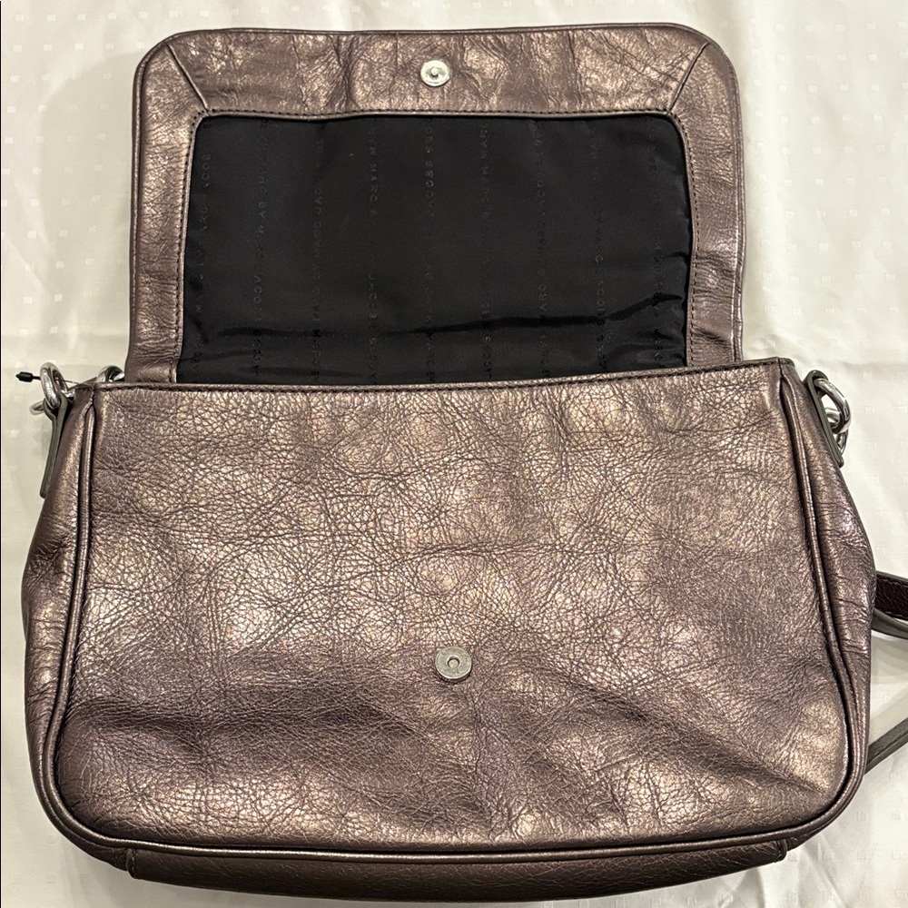 Marc By Marc Jacobs Metallic Leather Crossbody Bag - Picture 9 of 13